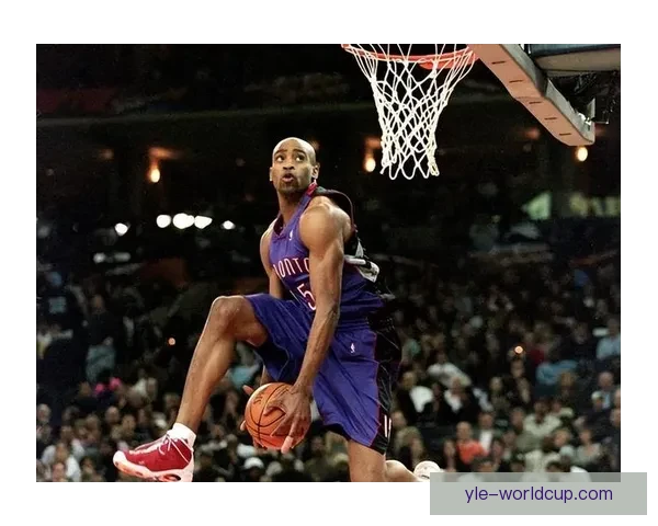 卡特布莱恩特首轮扣篮大赛获45.6分